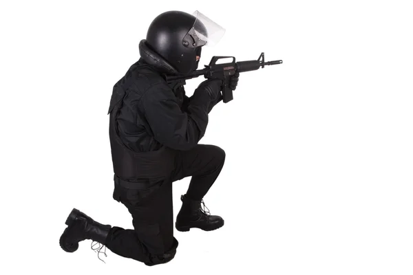 Oficial de policía antidisturbios en uniforme — Foto de Stock