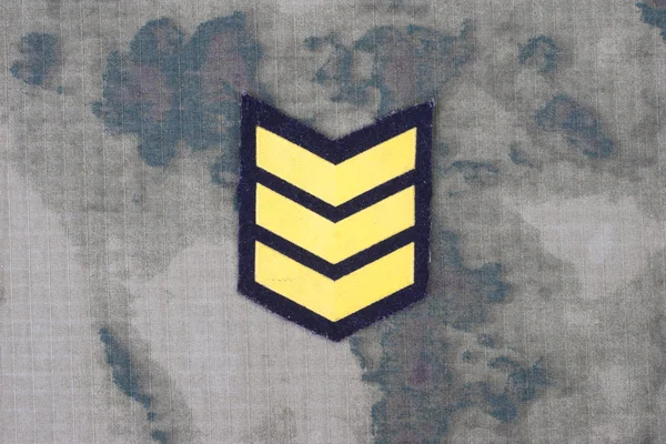 Technika armijna, umundurowanie z patchem rangi sierżant — Zdjęcie stockowe