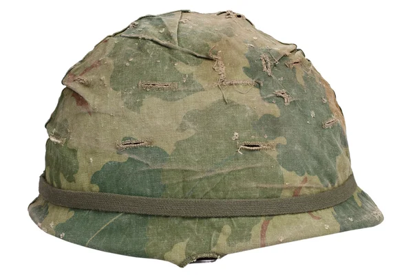 Helm met camouflage cover — Stockfoto