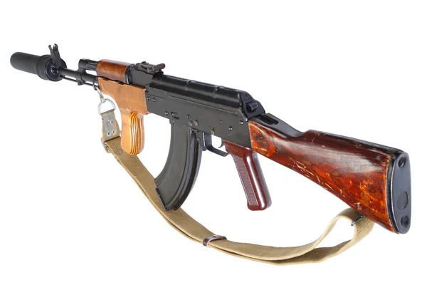AK 47 avec silencieux sur fond blanc — Photo