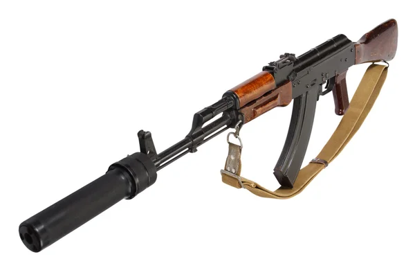 Kalashnikov med ljuddämpare på vit bakgrund — Stockfoto