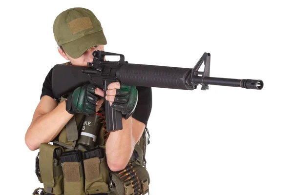 Rifleman med m16 gevär — Stockfoto