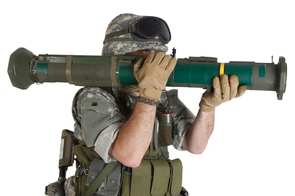 Ons leger soldaat met op de Lanceerinrichting van de raket — Stockfoto