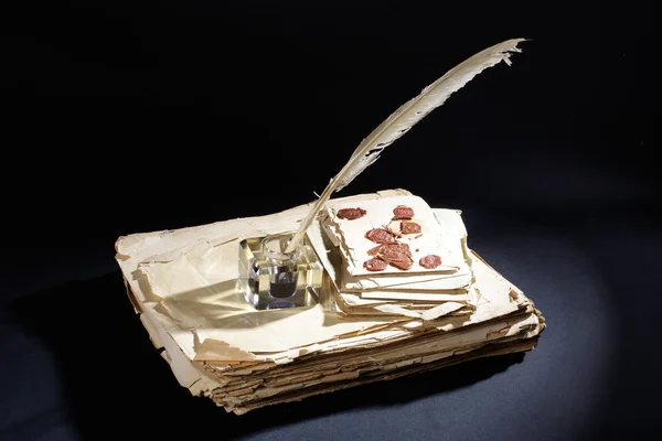 Stary pióro, listów i Kałamarz — Zdjęcie stockowe