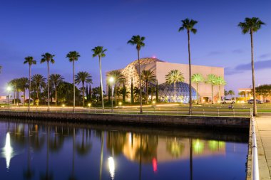 Salvador Dali museum
