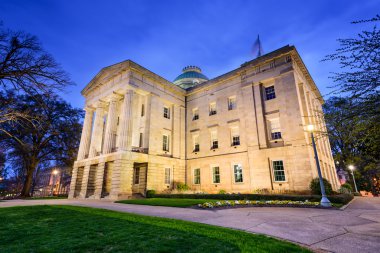 Kuzey carolina capitol Binası
