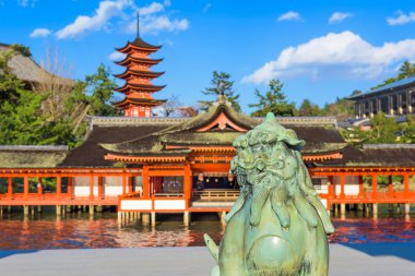 Miyajima Japonya Tapınağı