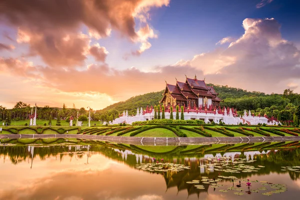 Königliche Flora ratchaphruek Park von Thailand — Stockfoto