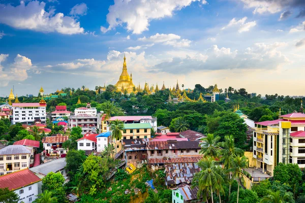 Horizonte de Myanmar Yangon — Foto de Stock