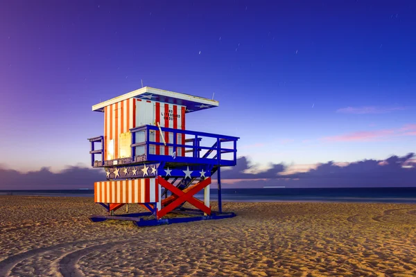 Miami praia salva-vidas torre — Fotografia de Stock