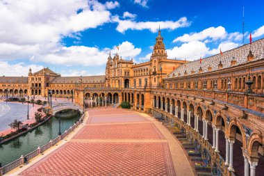 Sevilla 'daki Plaza de Espana.