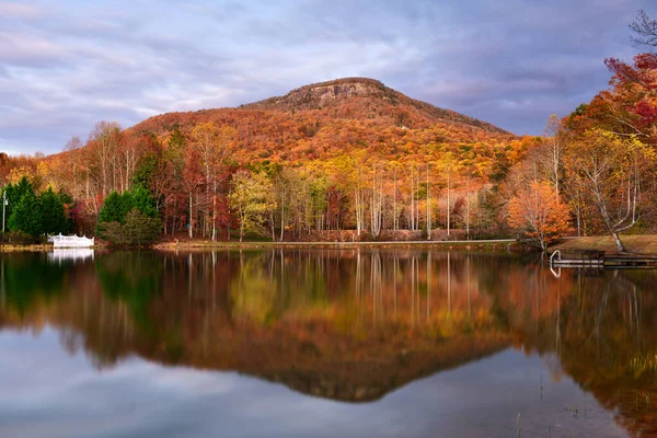 Yonah Mountain Georgia Verenigde Staten Herfst Bij Zonsondergang — Stockfoto