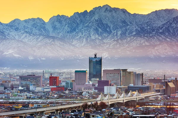 Toyama Japans Skyline Der Innenstadt Mit Dem Tateyama Gebirge Morgengrauen — Stockfoto