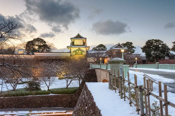 Kanazawa Japonia Zamku Kanazawa Zmierzchu Zimowym — Zdjęcie stockowe