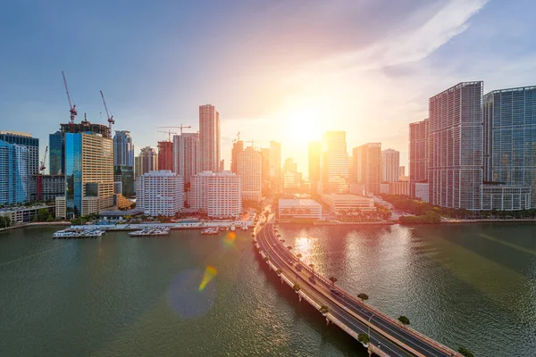 Μαϊάμι Φλόριντα Ηπα Ορίζοντα Πάνω Από Biscayne Bay Σούρουπο — Φωτογραφία Αρχείου