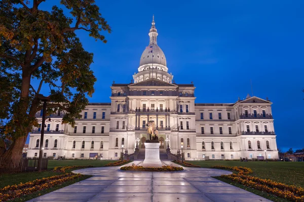 Lansing Michigan Usa Het Michigan State Capitol Tijdens Avond — Stockfoto