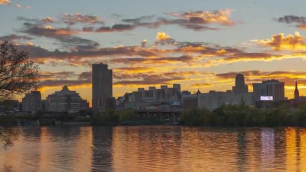 Albany New York Usa Skyline Sul Fiume Hudson Dal Tramonto — Video Stock