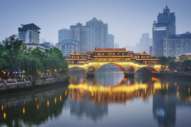 Chengdu, Çin jin Nehri üzerinde