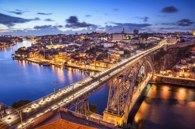 Porto, Portekiz Dom Luis köprüsünde