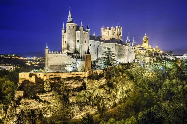 Segovia, spanien alcazar bei Nacht — Stockfoto