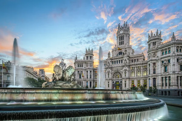 Cibele Plaza in Madrid — Stockfoto