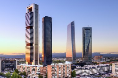 Madrid, İspanya finansal sorunlar