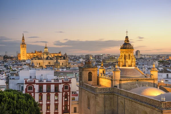 Sevilla, Stadtsilhouette von Spanien — Stockfoto