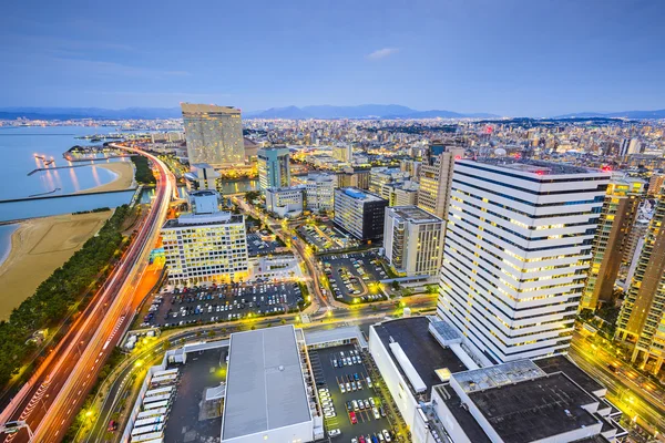 Fukuoka, Japonya şehir manzarası — Stok fotoğraf