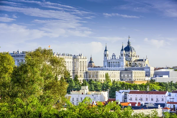 Almudena kathedrale von madrid, spanien — Stockfoto