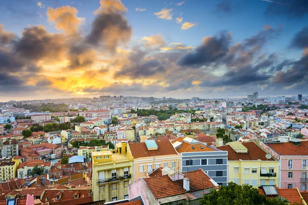 Lizbona, Portugalia Skyline i zamek — Zdjęcie stockowe