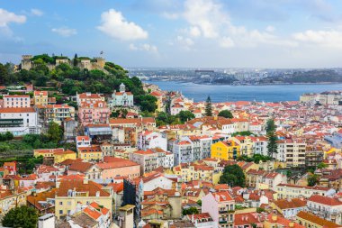 Lizbon, Portekiz manzarası ve kale