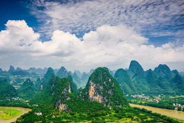 Karst mountains — Stock Photo, Image