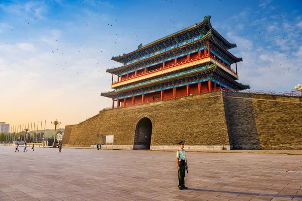 Puerta de entrada en la Plaza de Tiananmen —  Fotos de Stock