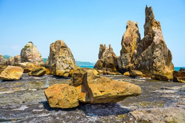 Kushimoto Japonya kayalar