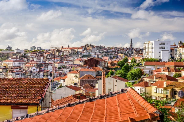 Paisaje urbano de Oporto desde Vila Noval de Gaia —  Fotos de Stock