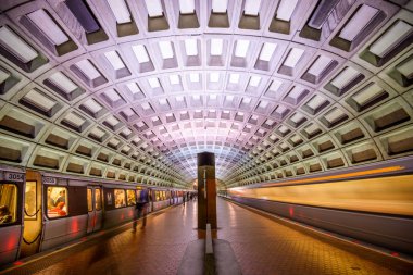 Dc'de Metro