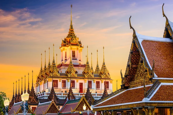 Wat Ratchanatdaram de Bangkok — Fotografia de Stock