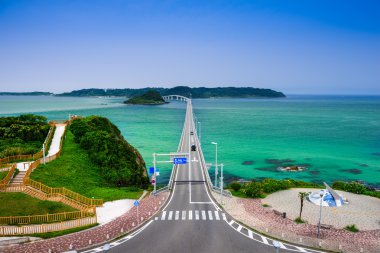 Tsunoshima Köprüsü Japonya'da