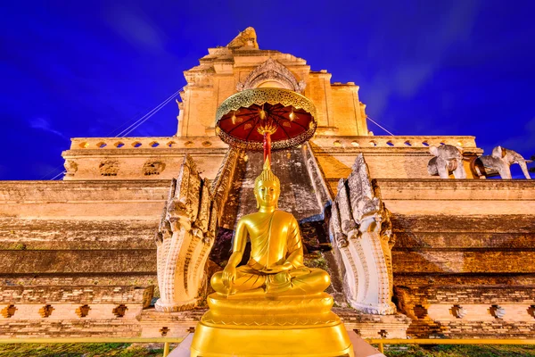 Wat Chedi Luang in Chiang Mai — Stock Photo, Image