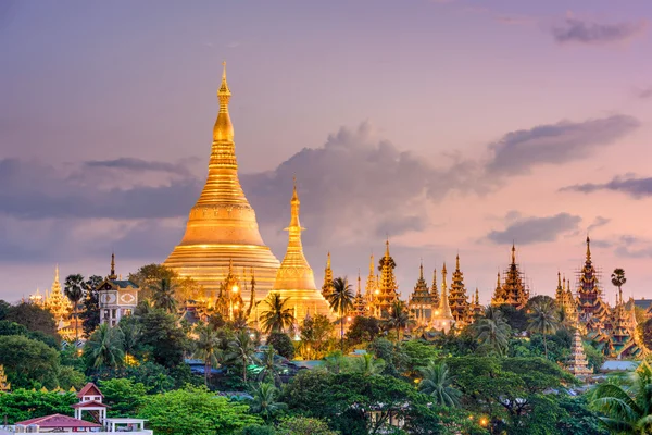 Pagoda shwedagon en myanmar — Foto de Stock