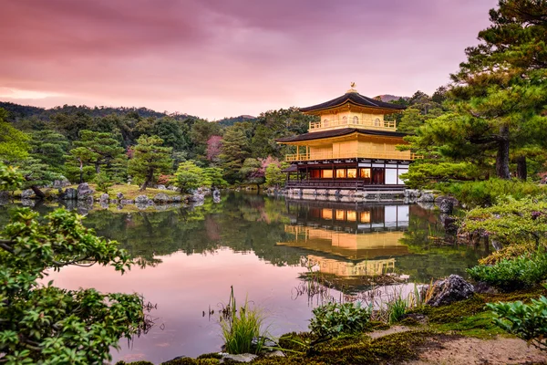 Goldener Pavillon von Kyoto — Stockfoto