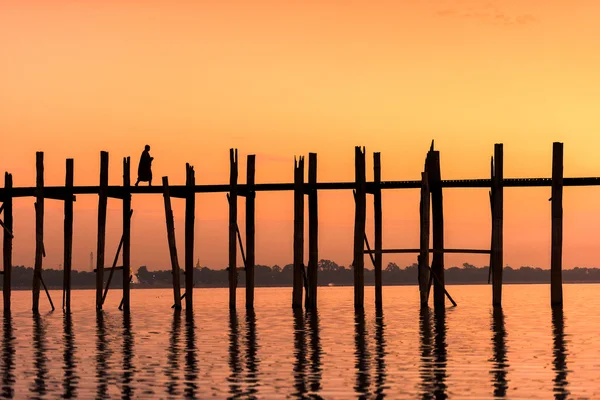 U-Bein brug in Mandalay — Stockfoto