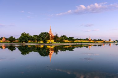 Mandalay Palace hendek