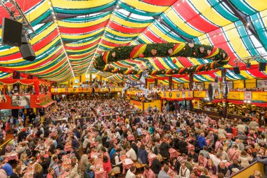 Oktoberfest bira çadırı