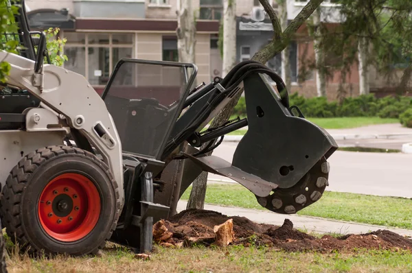 Shredder voor gezaagd hout — Stockfoto