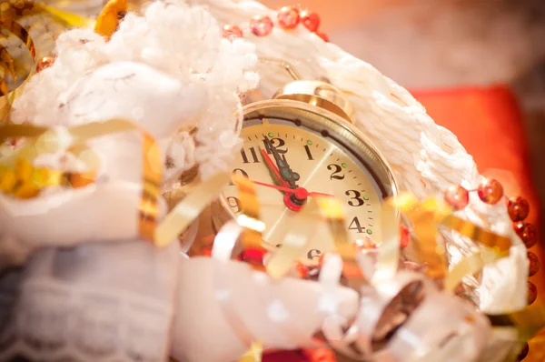 Alarm clock and Christmas background — Stock Photo, Image