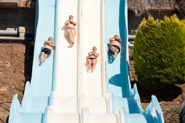 People at water park — Stock Photo, Image