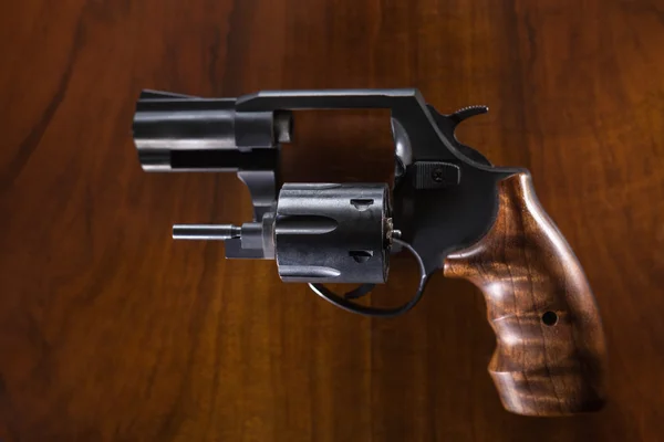 Cylinder revolver pistol — Stockfoto