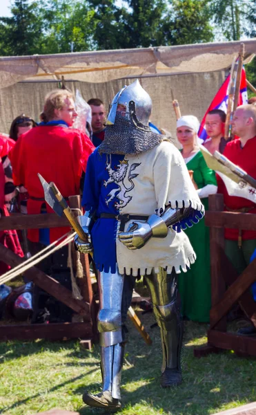 Minsk, Beyaz Rusya - 25 Temmuz 2015: Tarihsel Grunwald Savaşı Dudutki içinde şövalye kavgalardan restorasyonu