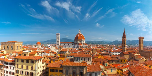 Duomo and Bargello in Florence, Italy — Stock Photo, Image